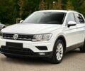 Білий Фольксваген Тігуан, об'ємом двигуна 2 л та пробігом 32 тис. км за 9800 $, фото 1 на Automoto.ua