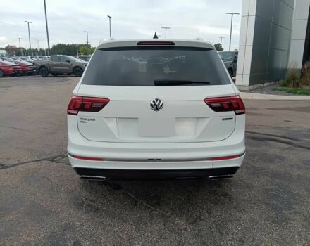 Белый Фольксваген Тигуан, объемом двигателя 2 л и пробегом 43 тыс. км за 14200 $, фото 5 на Automoto.ua