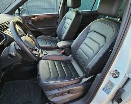 Белый Фольксваген Тигуан, объемом двигателя 2 л и пробегом 85 тыс. км за 26000 $, фото 6 на Automoto.ua