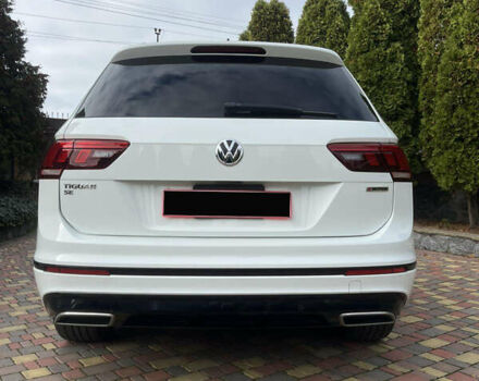 Белый Фольксваген Тигуан, объемом двигателя 0 л и пробегом 43 тыс. км за 22400 $, фото 7 на Automoto.ua