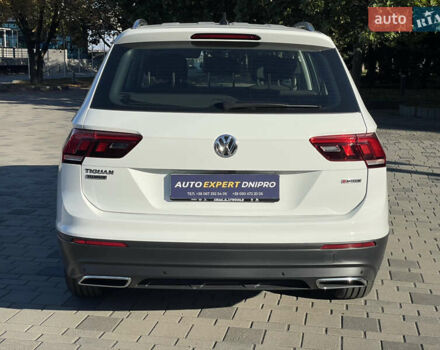 Белый Фольксваген Тигуан, объемом двигателя 1.98 л и пробегом 186 тыс. км за 27500 $, фото 13 на Automoto.ua
