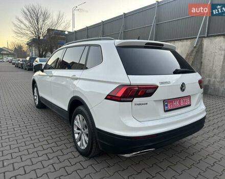Білий Фольксваген Тігуан, об'ємом двигуна 1.98 л та пробігом 227 тис. км за 15999 $, фото 34 на Automoto.ua