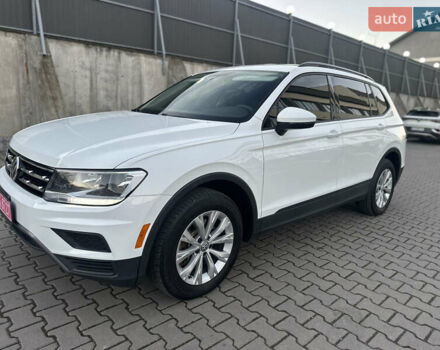 Білий Фольксваген Тігуан, об'ємом двигуна 1.98 л та пробігом 227 тис. км за 15999 $, фото 43 на Automoto.ua