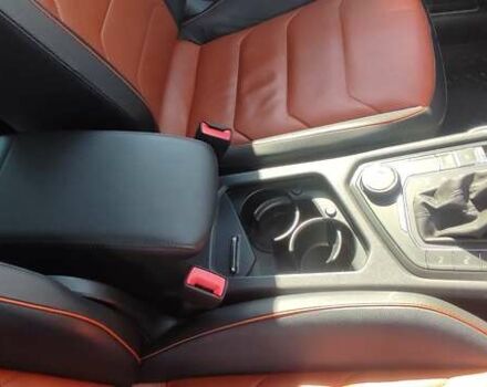 Белый Фольксваген Тигуан, объемом двигателя 1.97 л и пробегом 98 тыс. км за 30000 $, фото 11 на Automoto.ua