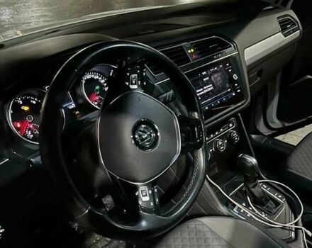 Білий Фольксваген Тігуан, об'ємом двигуна 1.97 л та пробігом 232 тис. км за 31799 $, фото 8 на Automoto.ua