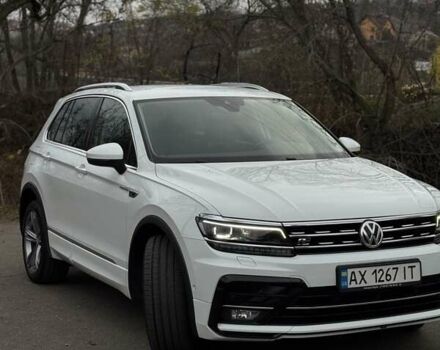 Белый Фольксваген Тигуан, объемом двигателя 1.97 л и пробегом 108 тыс. км за 32900 $, фото 2 на Automoto.ua