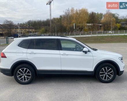 Білий Фольксваген Тігуан, об'ємом двигуна 1.98 л та пробігом 87 тис. км за 19300 $, фото 5 на Automoto.ua
