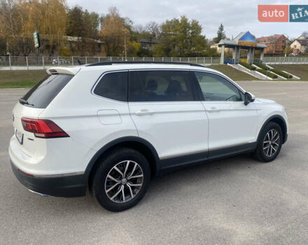 Білий Фольксваген Тігуан, об'ємом двигуна 1.98 л та пробігом 87 тис. км за 19300 $, фото 6 на Automoto.ua