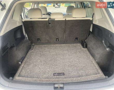 Білий Фольксваген Тігуан, об'ємом двигуна 1.98 л та пробігом 87 тис. км за 19300 $, фото 7 на Automoto.ua