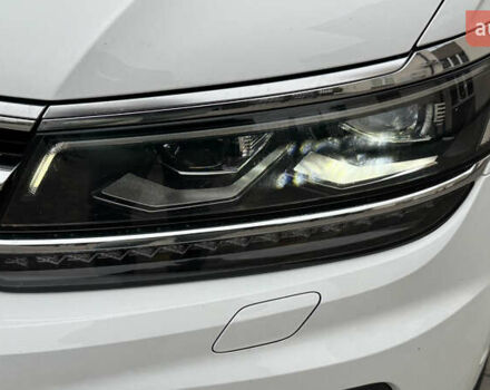 Білий Фольксваген Тігуан, об'ємом двигуна 1.97 л та пробігом 100 тис. км за 28500 $, фото 6 на Automoto.ua