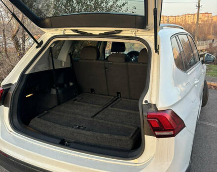 Белый Фольксваген Тигуан, объемом двигателя 1.98 л и пробегом 48 тыс. км за 18200 $, фото 9 на Automoto.ua