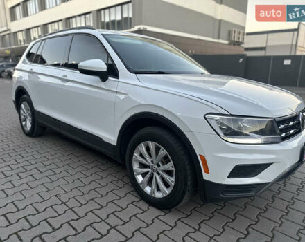 Білий Фольксваген Тігуан, об'ємом двигуна 1.98 л та пробігом 227 тис. км за 15999 $, фото 16 на Automoto.ua