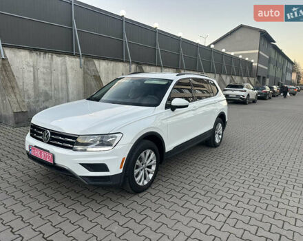 Білий Фольксваген Тігуан, об'ємом двигуна 1.98 л та пробігом 227 тис. км за 15999 $, фото 12 на Automoto.ua