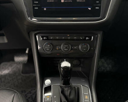 Белый Фольксваген Тигуан, объемом двигателя 2 л и пробегом 88 тыс. км за 25000 $, фото 24 на Automoto.ua