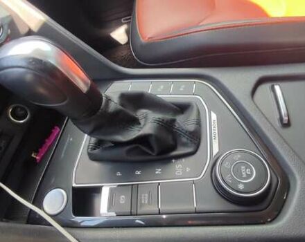 Белый Фольксваген Тигуан, объемом двигателя 1.97 л и пробегом 98 тыс. км за 30000 $, фото 31 на Automoto.ua