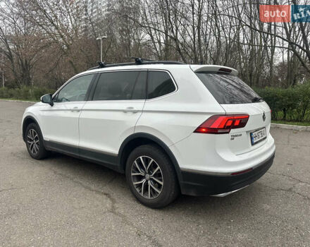 Белый Фольксваген Тигуан, объемом двигателя 2 л и пробегом 112 тыс. км за 22500 $, фото 10 на Automoto.ua