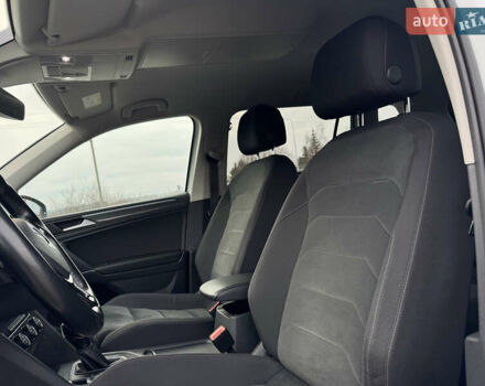 Білий Фольксваген Тігуан, об'ємом двигуна 2 л та пробігом 186 тис. км за 29999 $, фото 52 на Automoto.ua