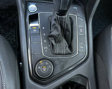 Белый Фольксваген Тигуан, объемом двигателя 1.98 л и пробегом 72 тыс. км за 23000 $, фото 1 на Automoto.ua