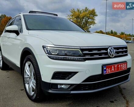Білий Фольксваген Тігуан, об'ємом двигуна 2 л та пробігом 170 тис. км за 28500 $, фото 19 на Automoto.ua
