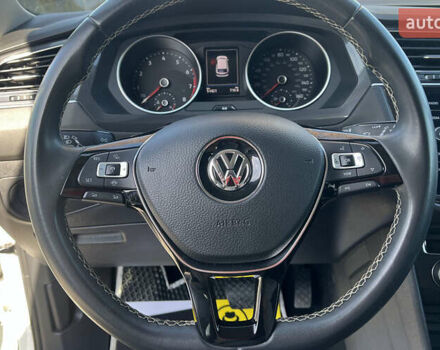 Белый Фольксваген Тигуан, объемом двигателя 1.98 л и пробегом 51 тыс. км за 21000 $, фото 7 на Automoto.ua