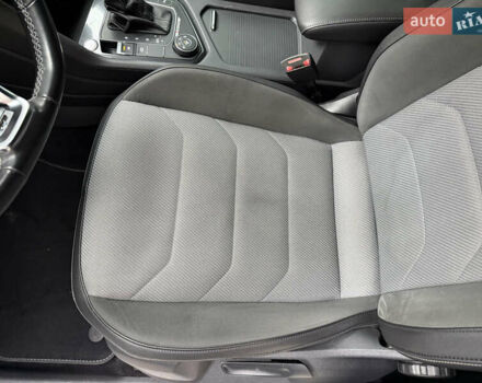 Белый Фольксваген Тигуан, объемом двигателя 2 л и пробегом 245 тыс. км за 28800 $, фото 32 на Automoto.ua