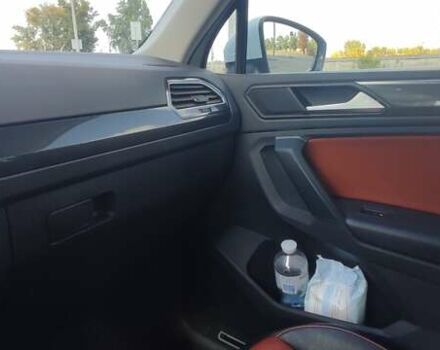 Белый Фольксваген Тигуан, объемом двигателя 1.97 л и пробегом 98 тыс. км за 30000 $, фото 34 на Automoto.ua