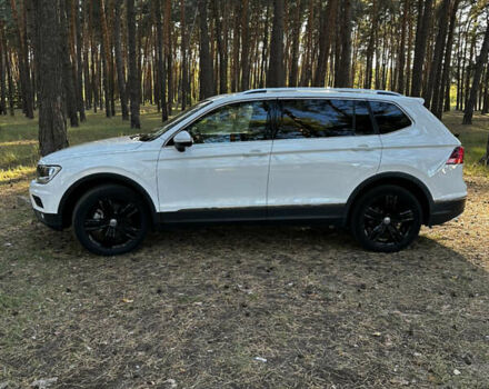 Белый Фольксваген Тигуан, объемом двигателя 1.98 л и пробегом 72 тыс. км за 23000 $, фото 15 на Automoto.ua