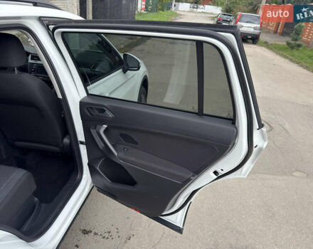 Белый Фольксваген Тигуан, объемом двигателя 2 л и пробегом 39 тыс. км за 24500 $, фото 15 на Automoto.ua