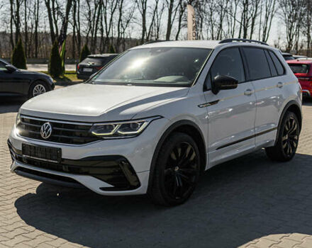 Белый Фольксваген Тигуан, объемом двигателя 2 л и пробегом 193 тыс. км за 33490 $, фото 26 на Automoto.ua