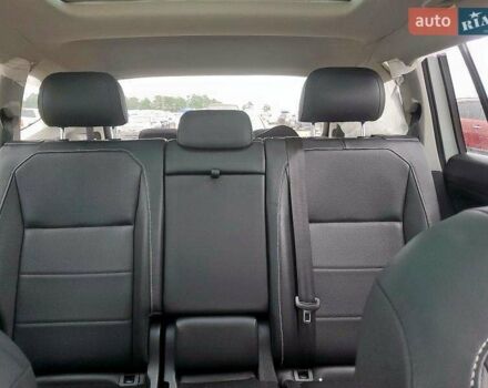 Белый Фольксваген Тигуан, объемом двигателя 2 л и пробегом 76 тыс. км за 14900 $, фото 15 на Automoto.ua