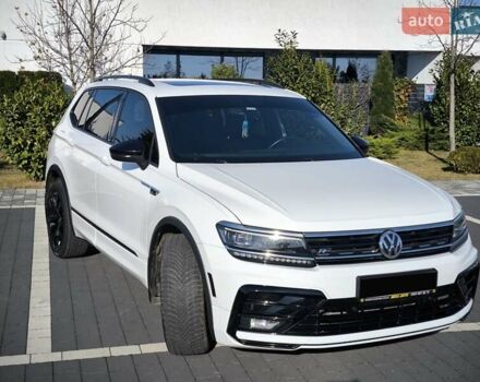 Білий Фольксваген Тігуан, об'ємом двигуна 2 л та пробігом 123 тис. км за 27500 $, фото 6 на Automoto.ua