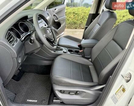 Белый Фольксваген Тигуан, объемом двигателя 1.98 л и пробегом 55 тыс. км за 21800 $, фото 11 на Automoto.ua