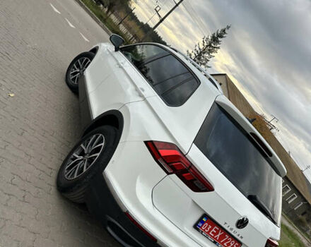 Белый Фольксваген Тигуан, объемом двигателя 2 л и пробегом 132 тыс. км за 27750 $, фото 32 на Automoto.ua