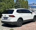 Белый Фольксваген Тигуан, объемом двигателя 2 л и пробегом 132 тыс. км за 20500 $, фото 3 на Automoto.ua