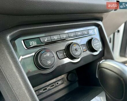 Белый Фольксваген Тигуан, объемом двигателя 1.98 л и пробегом 55 тыс. км за 21800 $, фото 35 на Automoto.ua