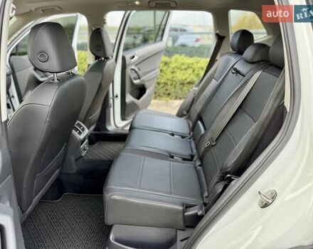 Белый Фольксваген Тигуан, объемом двигателя 1.98 л и пробегом 55 тыс. км за 21800 $, фото 19 на Automoto.ua