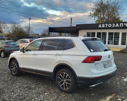 Белый Фольксваген Тигуан, объемом двигателя 1.98 л и пробегом 54 тыс. км за 23500 $, фото 4 на Automoto.ua