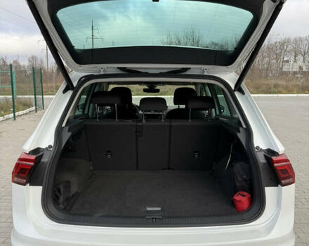 Білий Фольксваген Тігуан, об'ємом двигуна 1.97 л та пробігом 78 тис. км за 36000 $, фото 22 на Automoto.ua