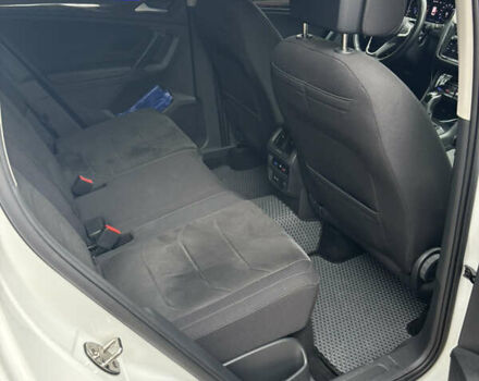 Білий Фольксваген Тігуан, об'ємом двигуна 1.98 л та пробігом 35 тис. км за 31600 $, фото 35 на Automoto.ua