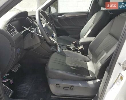 Белый Фольксваген Тигуан, объемом двигателя 2 л и пробегом 97 тыс. км за 20715 $, фото 6 на Automoto.ua