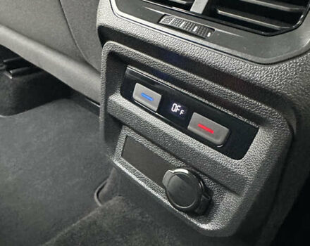 Белый Фольксваген Тигуан, объемом двигателя 2 л и пробегом 132 тыс. км за 27750 $, фото 99 на Automoto.ua