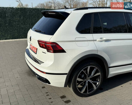 Белый Фольксваген Тигуан, объемом двигателя 1.97 л и пробегом 189 тыс. км за 36500 $, фото 9 на Automoto.ua