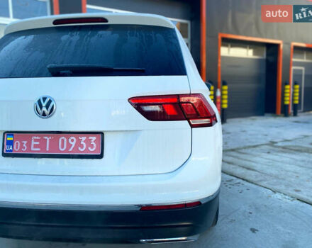 Білий Фольксваген Тігуан, об'ємом двигуна 2 л та пробігом 135 тис. км за 18800 $, фото 8 на Automoto.ua