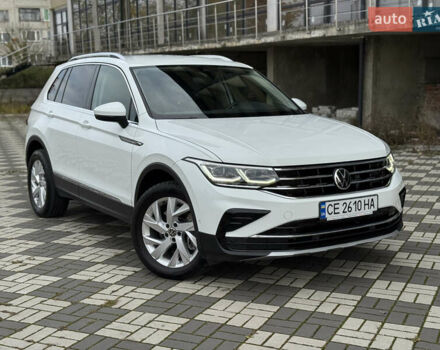 Білий Фольксваген Тігуан, об'ємом двигуна 2 л та пробігом 191 тис. км за 29200 $, фото 2 на Automoto.ua