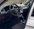 Білий Фольксваген Тігуан, об'ємом двигуна 2 л та пробігом 125 тис. км за 20000 $, фото 6 на Automoto.ua