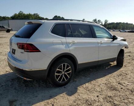 Белый Фольксваген Тигуан, объемом двигателя 2 л и пробегом 35 тыс. км за 11700 $, фото 3 на Automoto.ua