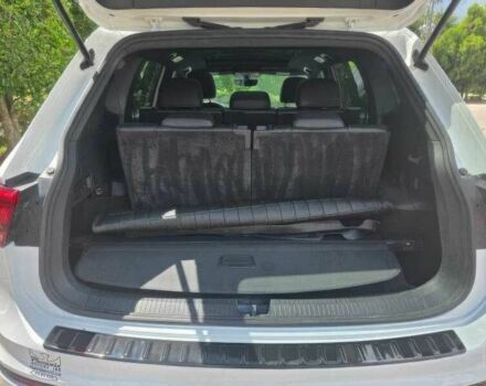 Белый Фольксваген Тигуан, объемом двигателя 2 л и пробегом 89 тыс. км за 12500 $, фото 16 на Automoto.ua