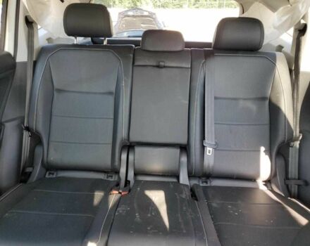 Белый Фольксваген Тигуан, объемом двигателя 2 л и пробегом 35 тыс. км за 11700 $, фото 9 на Automoto.ua