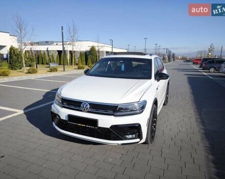 Білий Фольксваген Тігуан, об'ємом двигуна 2 л та пробігом 123 тис. км за 27500 $, фото 65 на Automoto.ua
