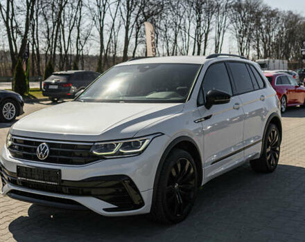 Белый Фольксваген Тигуан, объемом двигателя 2 л и пробегом 193 тыс. км за 33490 $, фото 27 на Automoto.ua